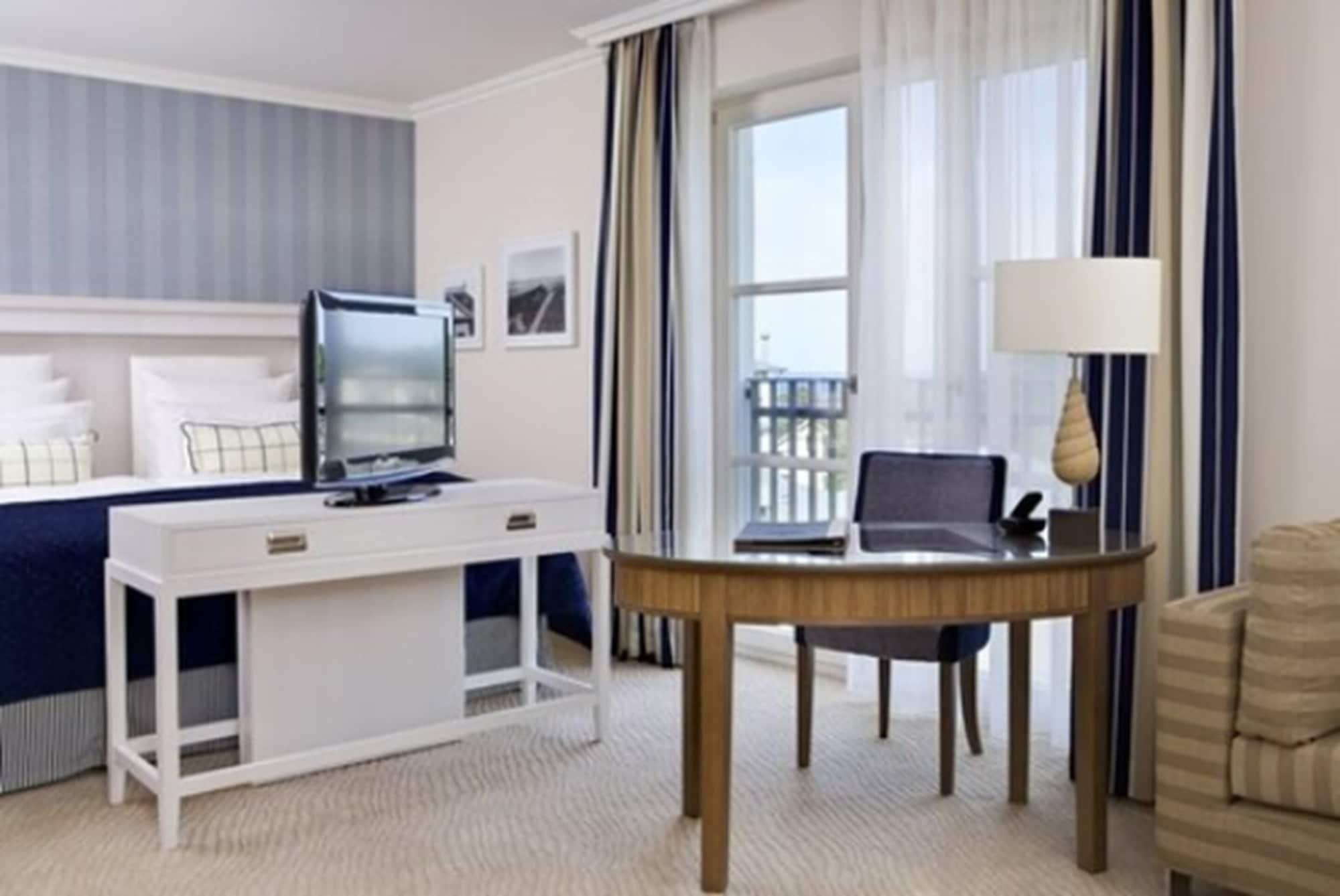Steigenberger Grandhotel & Spa Heringsdorf Luaran gambar A room at the hotel