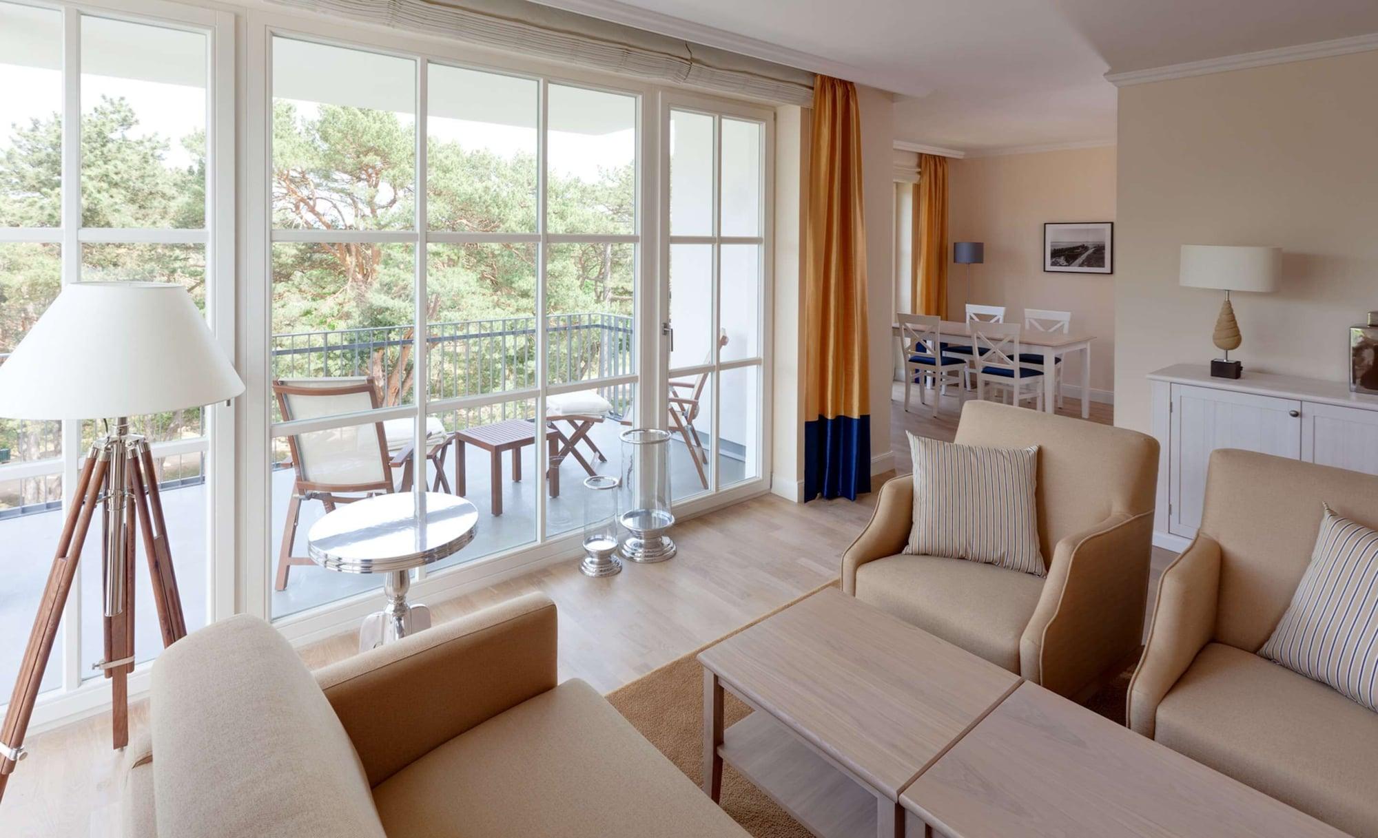 Steigenberger Grandhotel & Spa Heringsdorf Bilik gambar A living room at the Westin