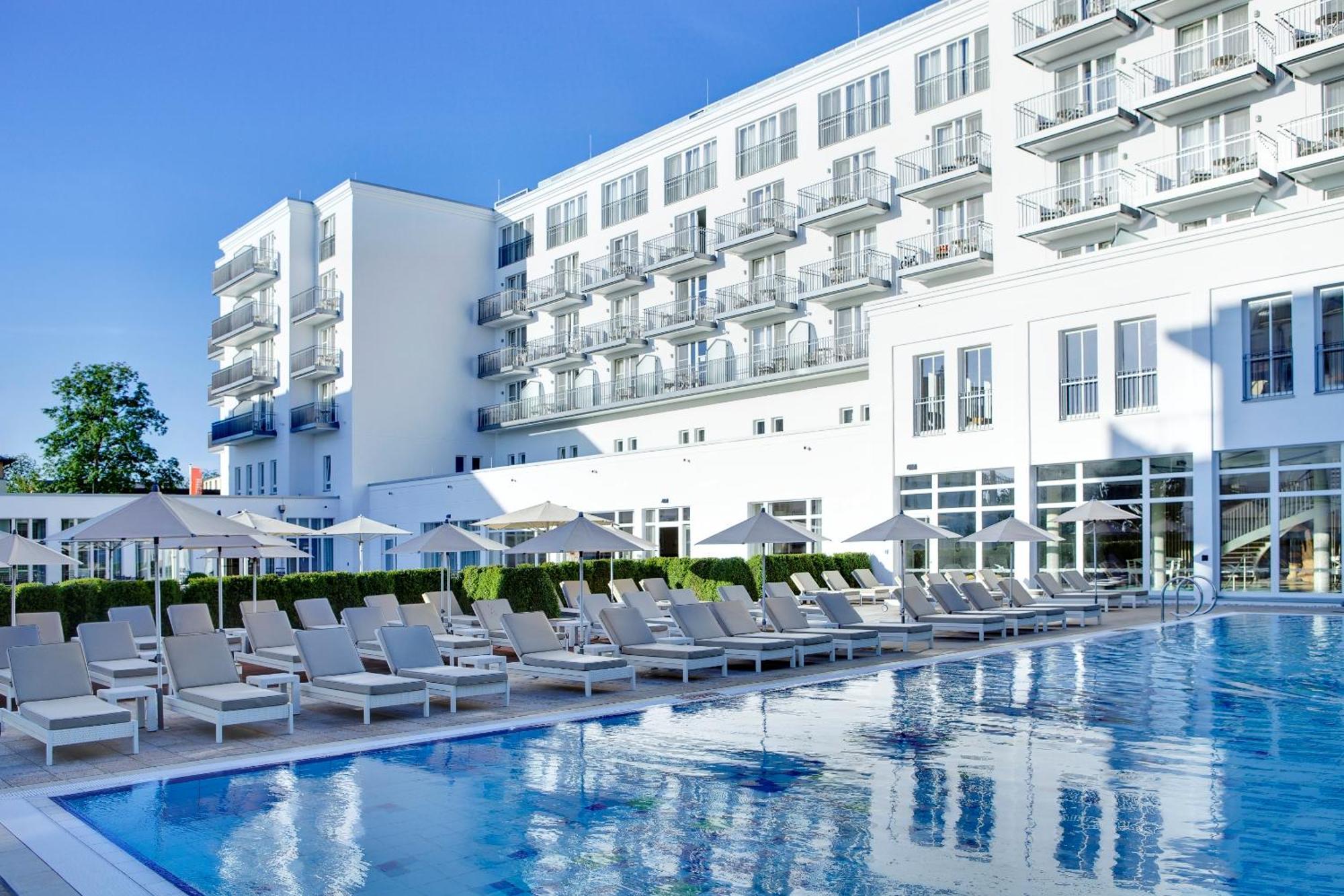 Steigenberger Grandhotel & Spa Heringsdorf Kemudahan gambar The Hotel's pool
