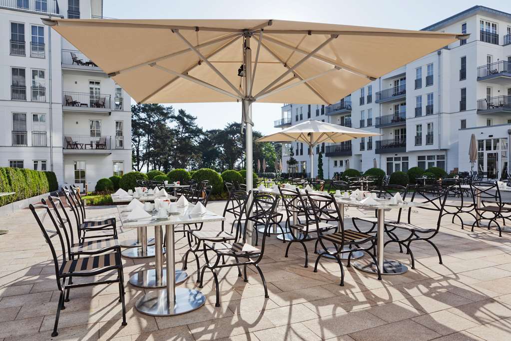 Steigenberger Grandhotel & Spa Heringsdorf Restoran gambar The hotel's outdoor restaurant